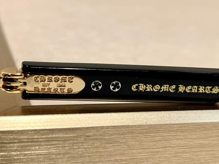 Picture of Chrome Hearts Sunglasses _SKUfw66527021fw